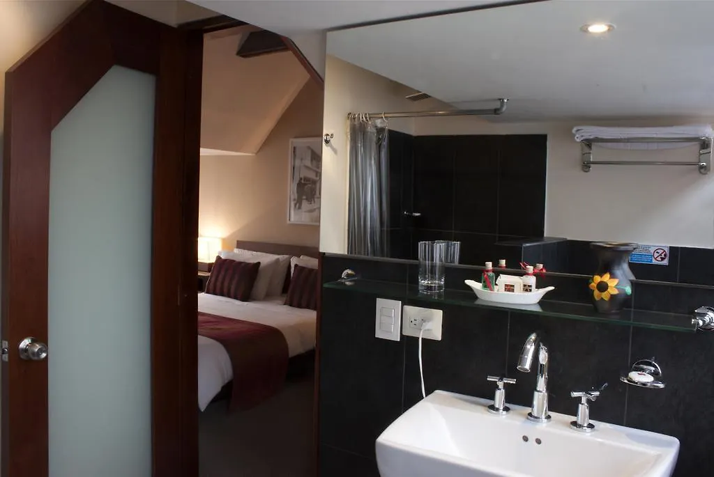 The Book Hotel بوغوتا